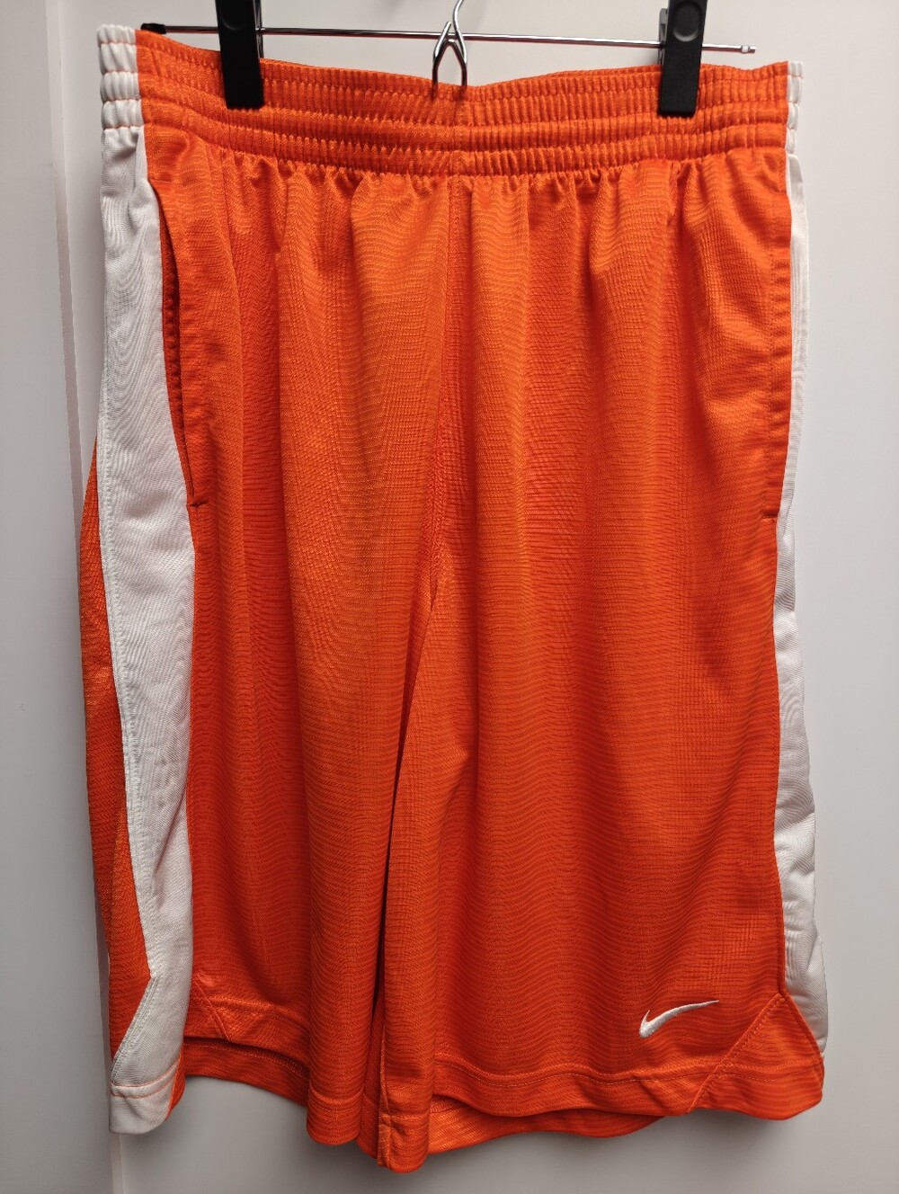 NIKE Y2K Mens Orange Dazzle Shimmer Basketbal Shorts Size L
